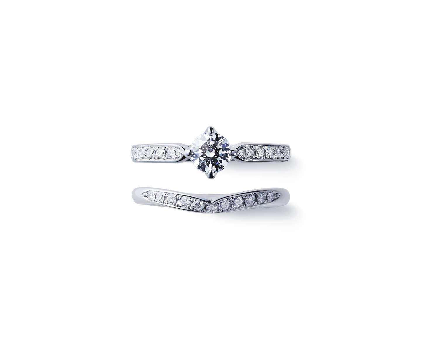 婚約指輪“睡蓮” 結婚指輪“睡蓮”とのセットリング