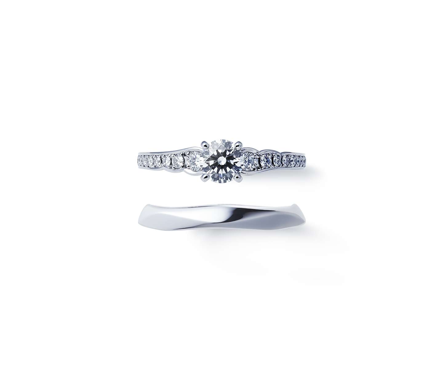 婚約指輪“花麗” 結婚指輪“由良”との重ね付け