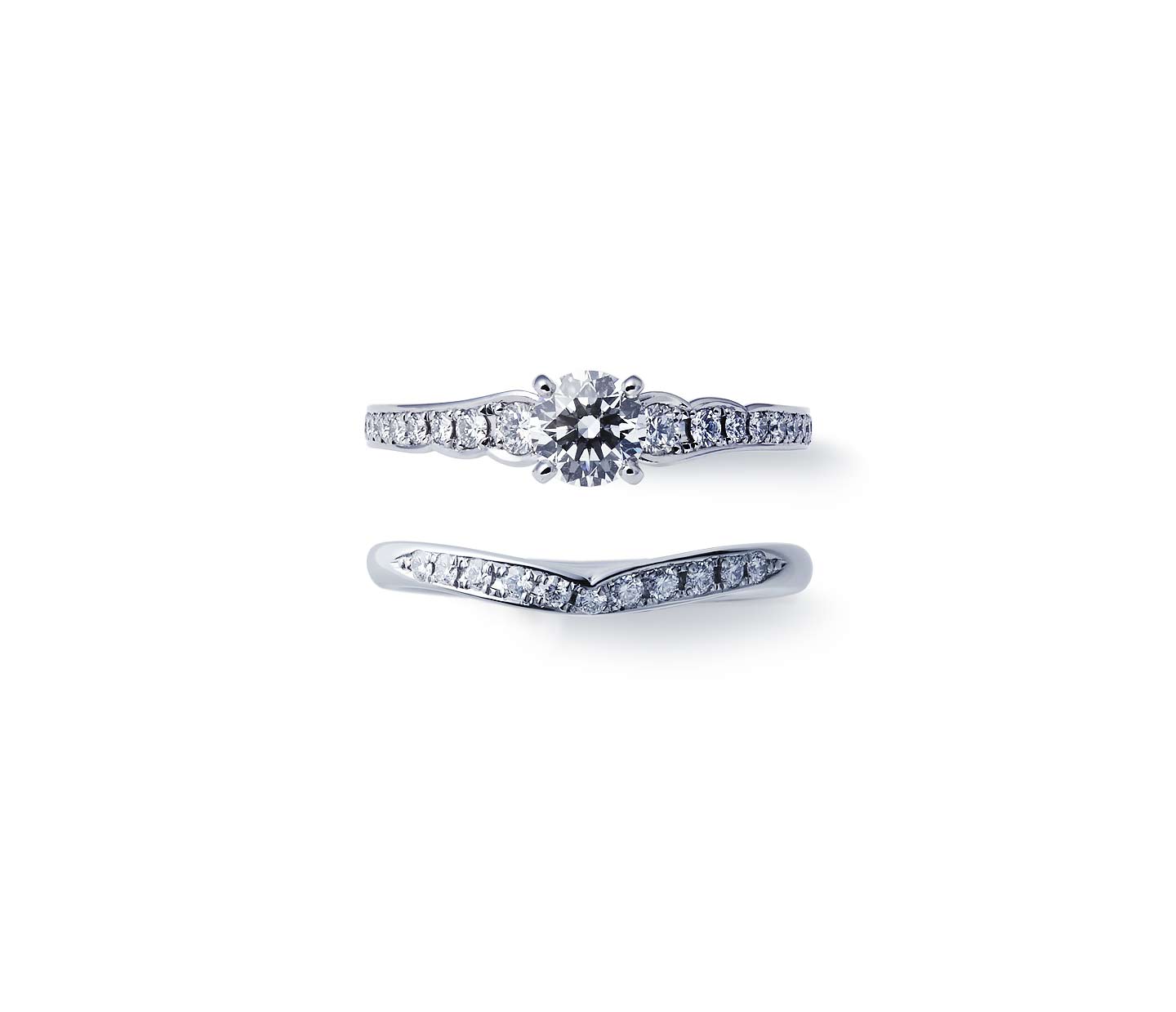 婚約指輪“花麗” 結婚指輪“睡蓮”との重ね付け