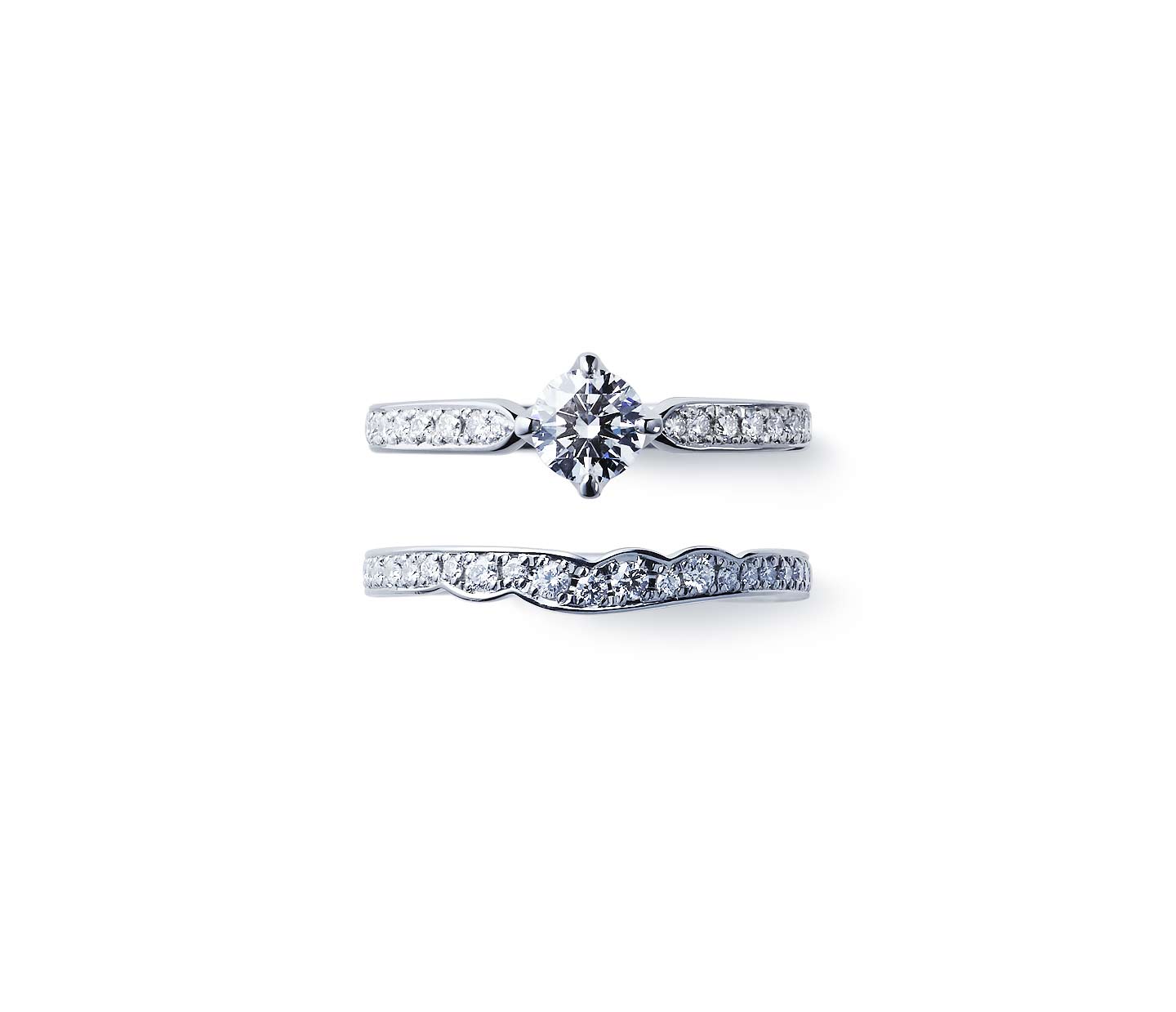 婚約指輪“睡蓮” 結婚指輪“花麗”との重ね付け